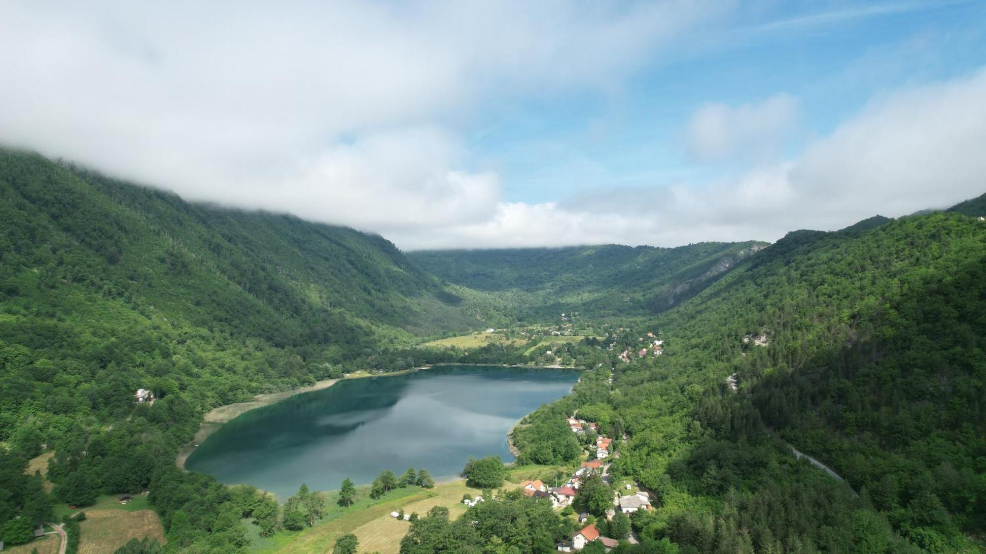 Vila Sunce Village Resort Konjic Bagian luar foto