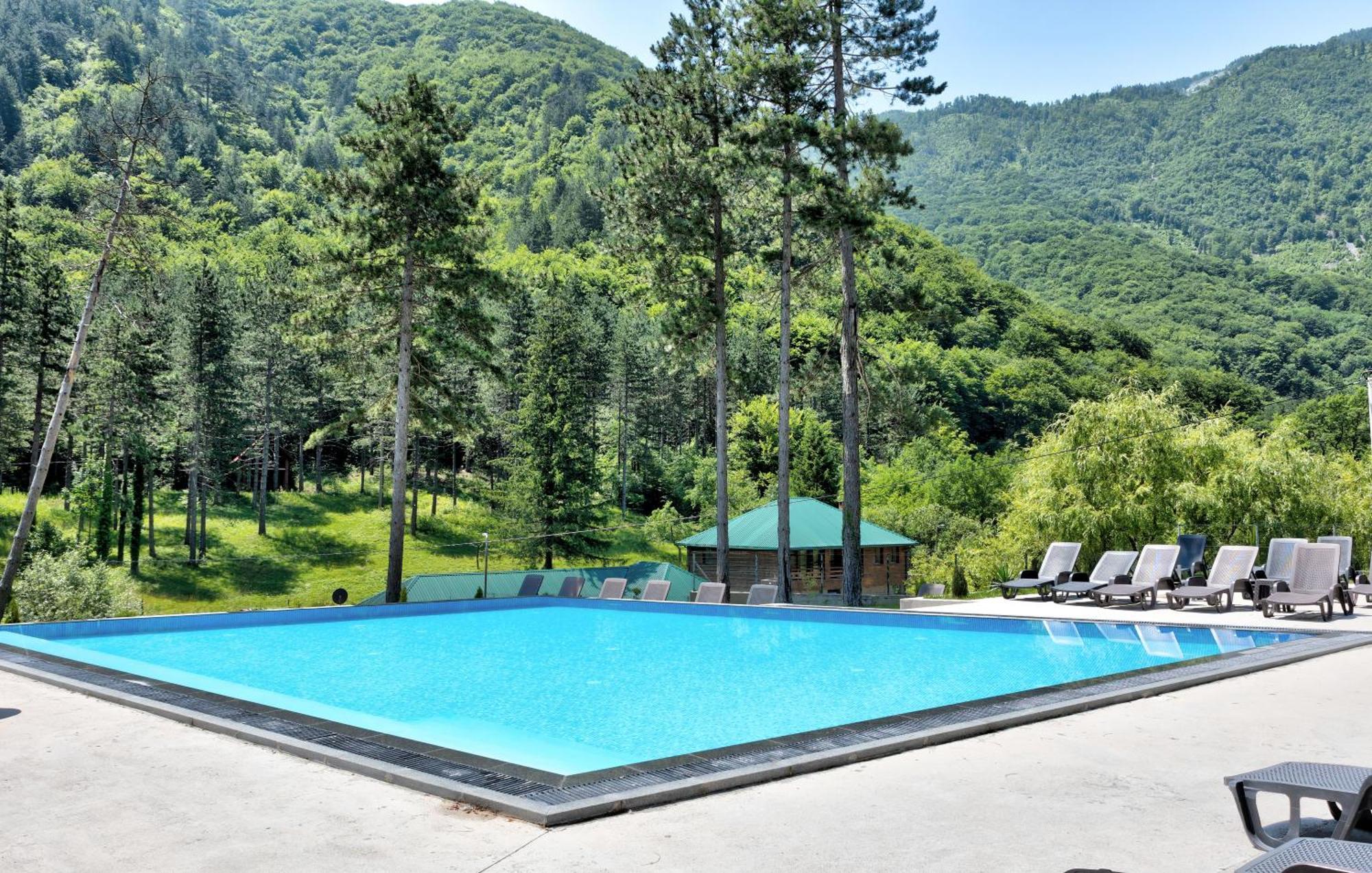 Vila Sunce Village Resort Konjic Bagian luar foto